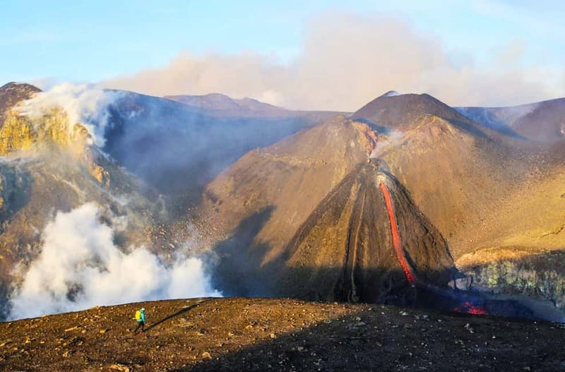 Mount Etna: Trek to 3000m with cable car and 4x4 - Who should book this Etna walk?