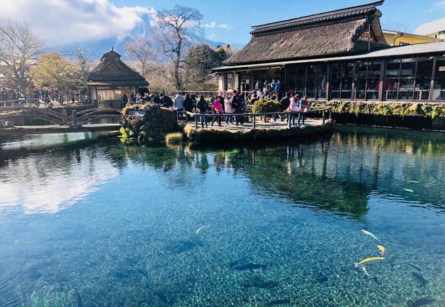 Mount Fuji 1-Day Trip: the Hottest Photography Tour - Lawson Kawaguchiko Station for a modern Fuji photograph