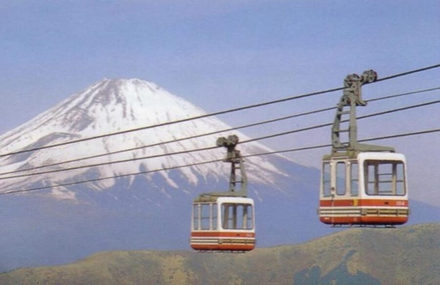 Mount Fuji and Hakone Day tour with English speaking Drivers - Hakone Ropeway, cruise, and hot springs