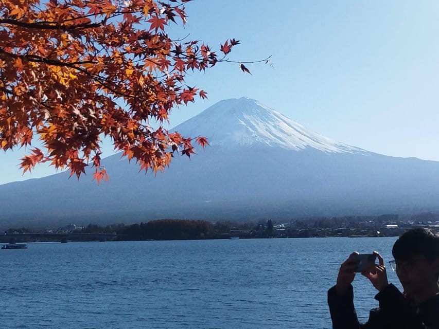 Mount Fuji-Lake Kawaguchi Private Tour with Bilingual Driver - Who gets the best value