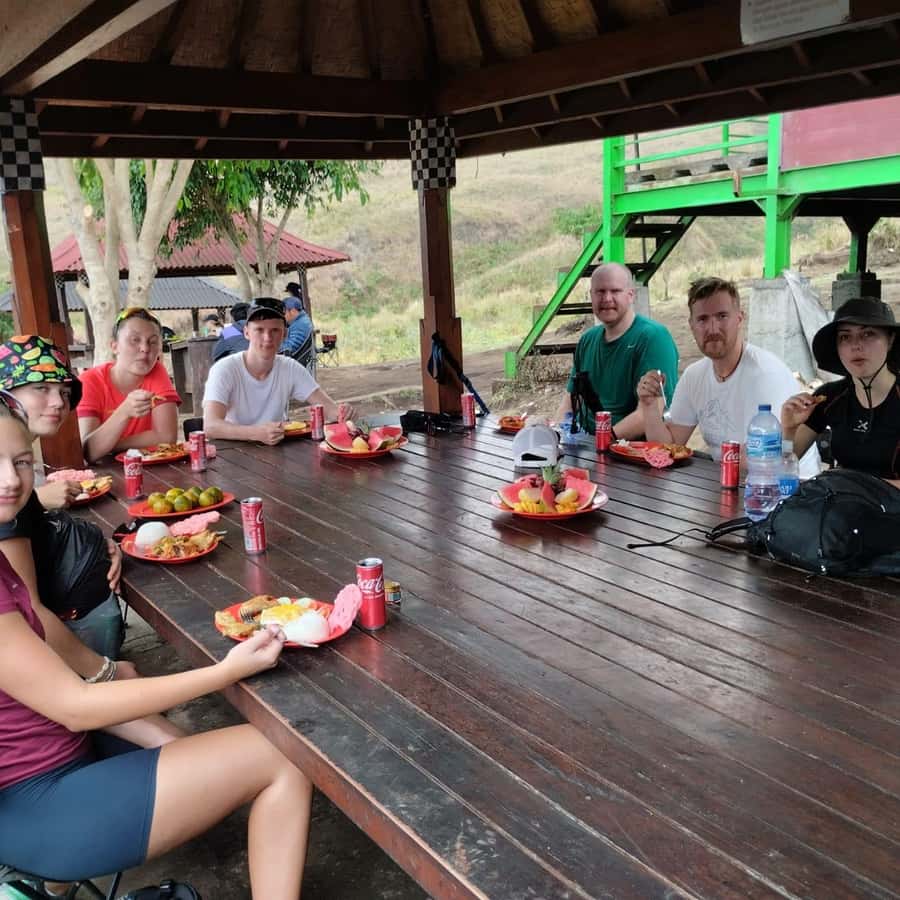 Mount Rinjani: 2-day 1-night Guided Summit Trek with Meals - The drive to the trailhead is part of the deal