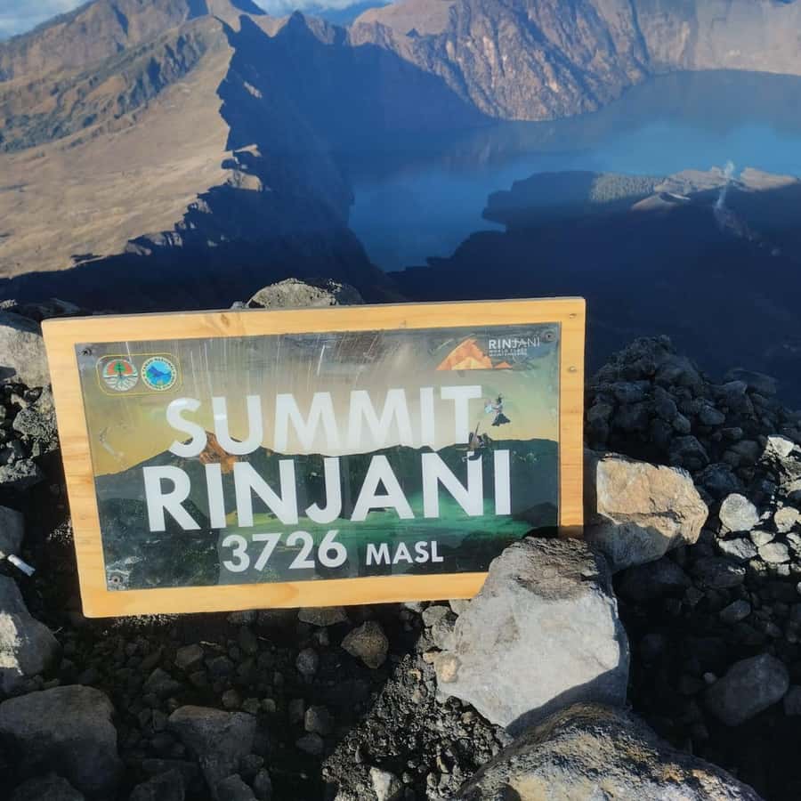 Mount Rinjani: 2-day 1-night Guided Summit Trek with Meals - The overnight camp is useful, not luxurious