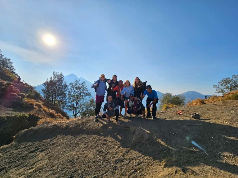 Mount Rinjani 2-Day Trek to Senaru Crater Rim - Who should book this trek?