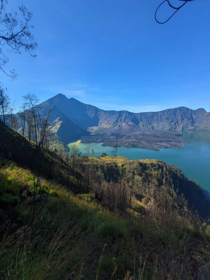 Mount Rinjani: 2D/1N Trekking To Sembalun Or Senaru Views - The 3 a.m. push to Mount Rinjani’s summit