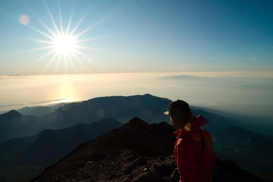 Mount Rinjani Summit tour - The 2:00 AM summit push