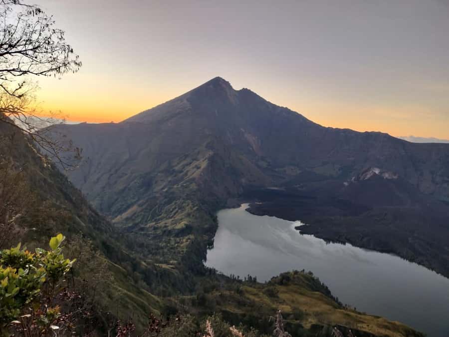 Mount Rinjani Trekking 2D/1N Summit Sunrise & Sunset Views - FAQ