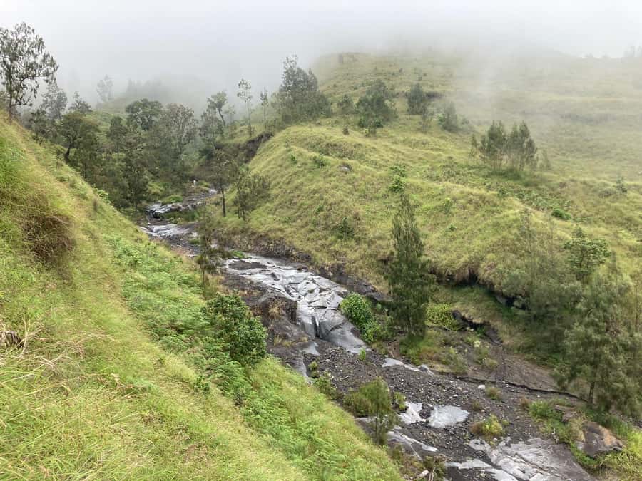 Mount Rinjani Trekking 3Days/2nights Summit Lake Hotspring - FAQ