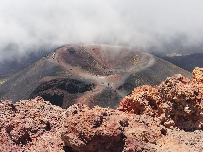 Mt. Etna: Private Tour in 4x4 from Taormina - The extinct craters at Silvestri