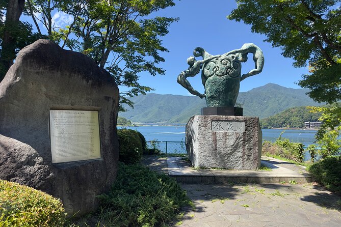 Mt. Fuji, Cherry Blossom & Shiba Sakura Pvt. Day Tour - The guide makes or breaks the day