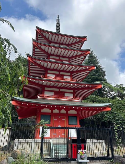 Mt Fuji Day tour by Car with English speaking driver Guide - What the $419 price really covers