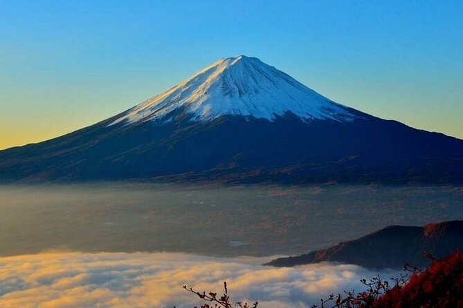 Mt. Fuji Private Tour by Car with Pick-up from Tokyo - Why a private car works well for Mount Fuji