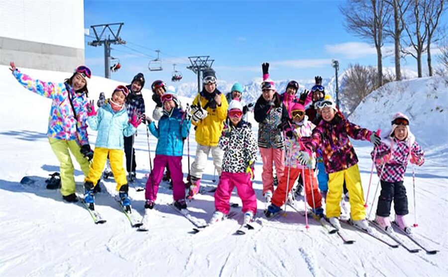 Mt. Fuji Skiing Experience- YETI Ski Resort & Onsen Day Trip - The return journey can run late