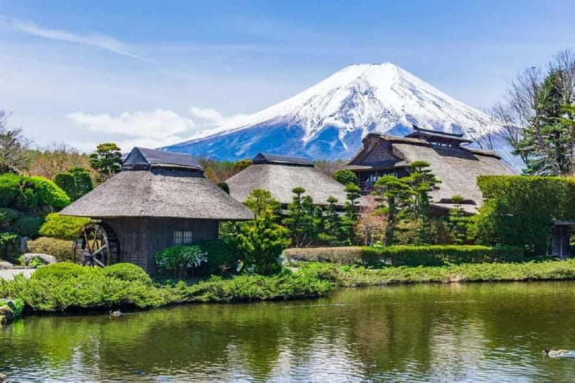 Mt Fuji Top 5 Spots Day Tour: Arakurayama Park,Oshino Hakkai - Hikawa Clock Shop and the Stairway to Heaven street