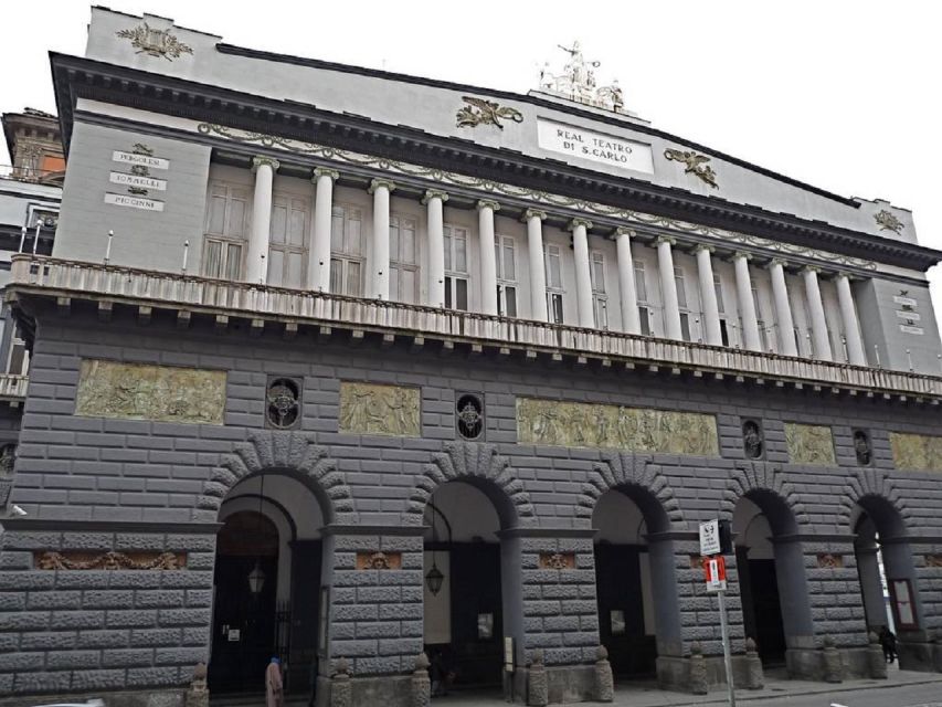 Naples: Naples, Pompeii, and Vesuvius Full-Day Tour - Pompeii, where ordinary Roman life comes into view