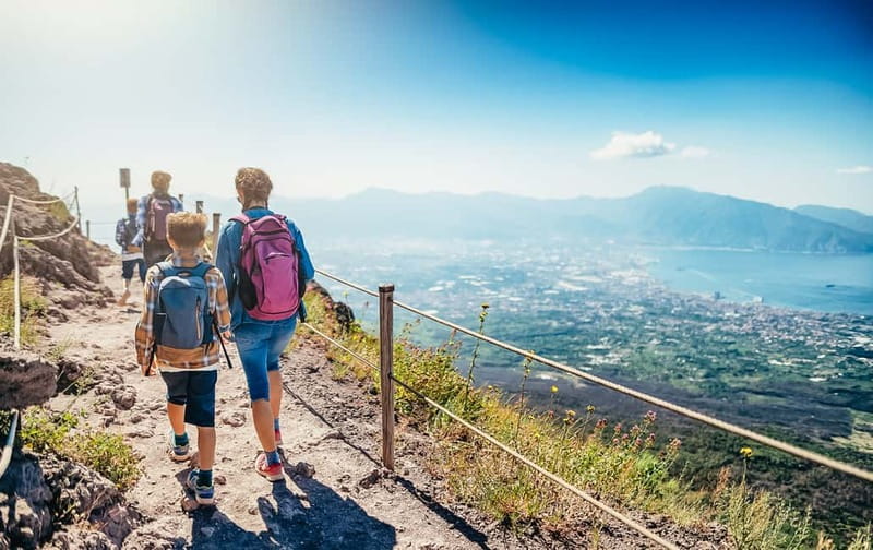 Naples: Pompeii and Vesuvius Day Trip - Why combine Pompeii and Vesuvius in one day?