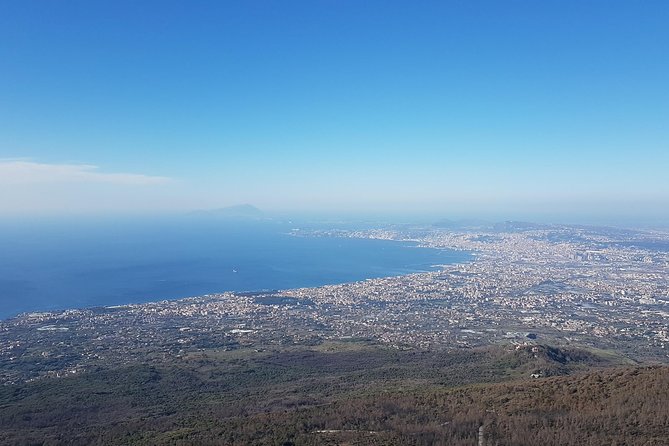 Naples: Pompeii, Herculaneum, and Vesuvius Tour by Minivan - Pickup in Naples and the ride south