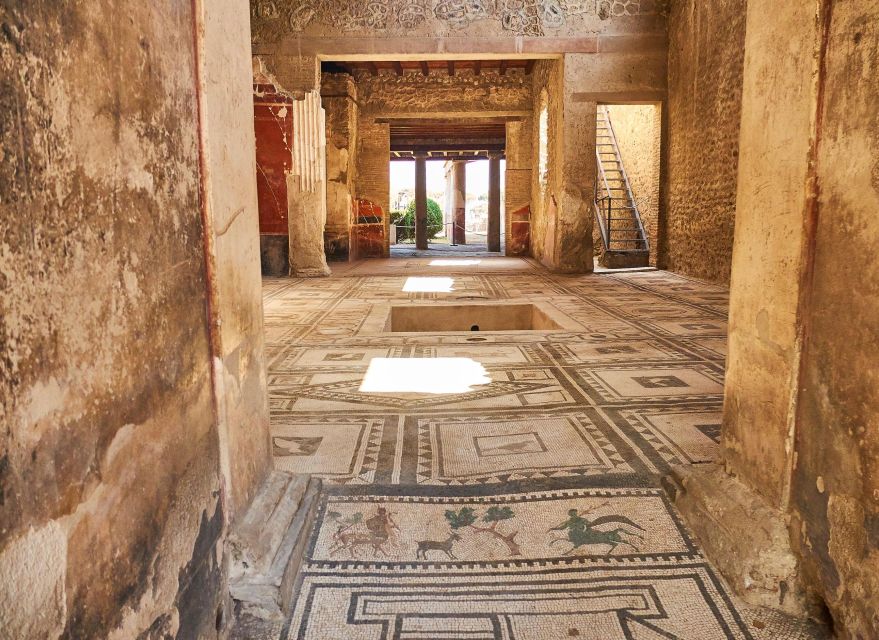 Naples: Pompeii & Mt. Vesuvius Day Trip with Tickets & Lunch - Starting in Naples and reaching the ruins
