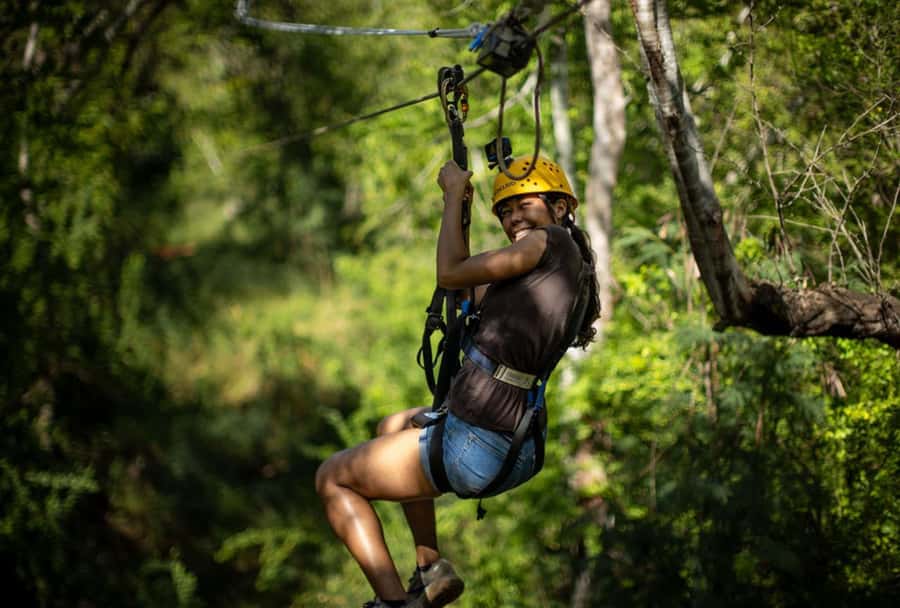 Oahu: Coral Crater Zipline Tour - Why the automatic braking matters