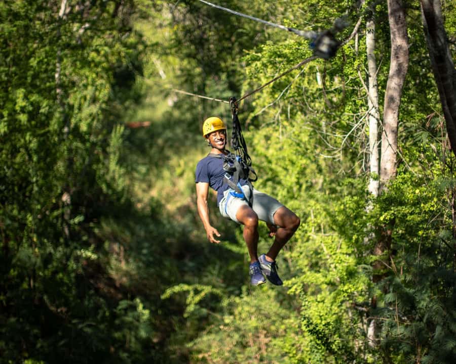 Oahu: Coral Crater Zipline Tour - Getting there from Waikiki