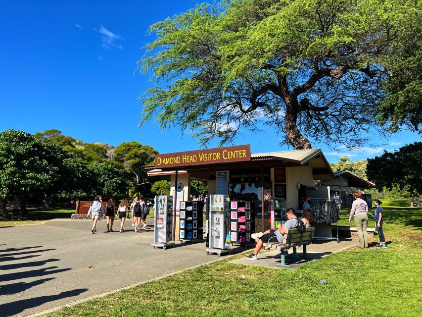 Oahu: Diamond Head Crater Trailhead Transfer & Entry Fee - What the 105-Minute Hike Includes