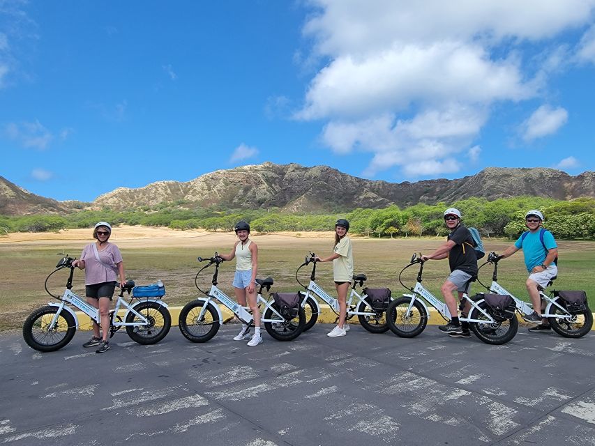 Oahu: Diamond Head E-bike Scenic Ride - Along Kapiolani Park toward Diamond Head