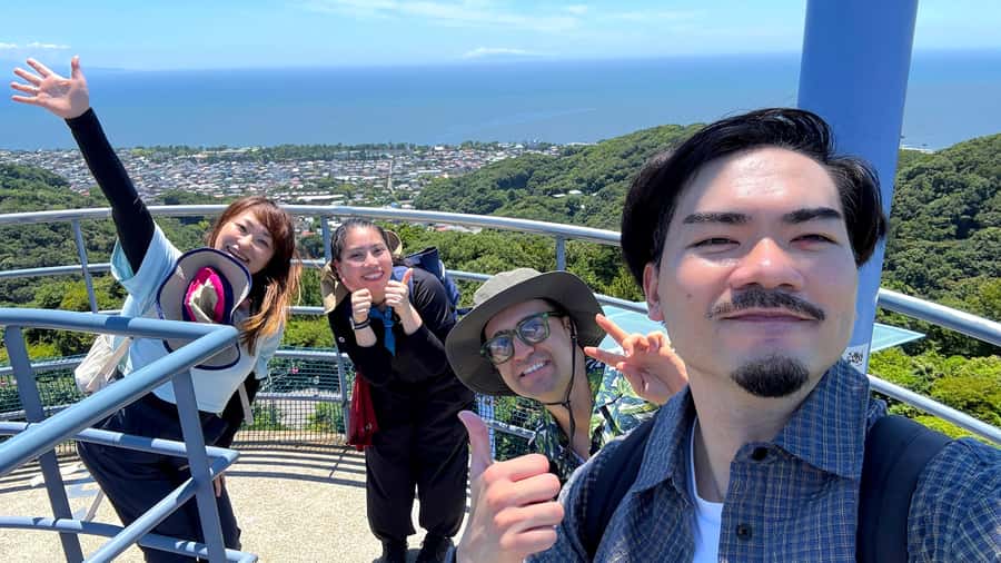Oiso: Adventure Hike to See Mt. Fuji & Historic Coastal Walk - Takaku Shrine and the old Tokaido road