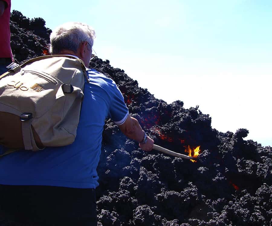 Pacaya Volcano Tour & Hot Springs from Guatemala City - A volcanic morning near Guatemala City