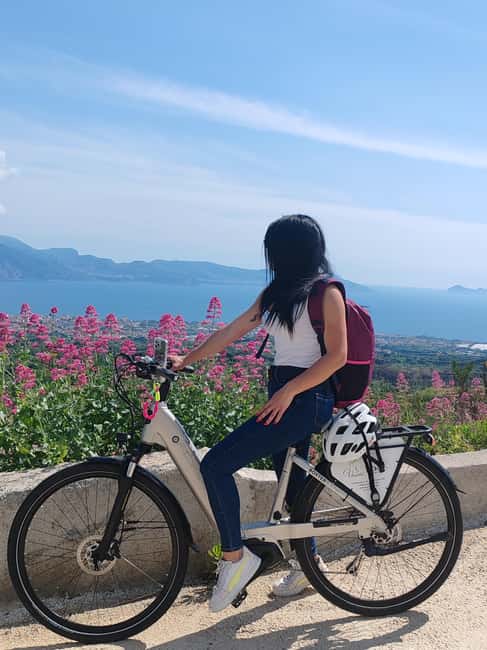 Pedal to Vesuvius and Discover the Crater of the Volcano - The Matrone Trail by e-bike