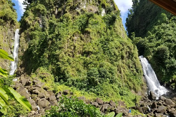 Pepper's Choice : Waterfalls, Sulphur Spa & Black Sand Beach - Ti Kwen Glo Cho: finish with a sulphur soak