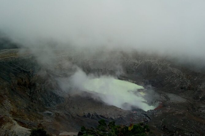 Poas Volcano waterfalls and coffee tour from from San Jose - The early start and mountain drive