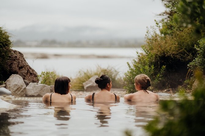 Polynesian Spa Rotorua: Deluxe Lake Spa Hot Spring Bathing - Five pools beside Lake Rotorua