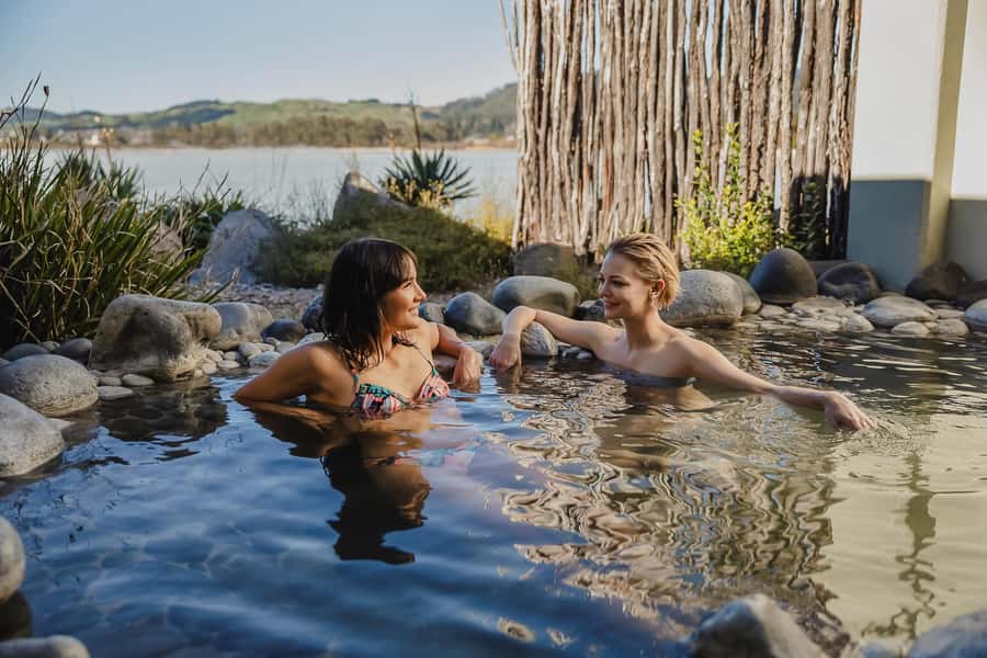 Polynesian Spa Rotorua: Lake View Private Pools Experience - How the 45-Minute Visit Works