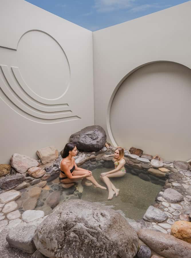Polynesian Spa Rotorua: Sky View Private Pools Experience - Why the open roof changes the mood