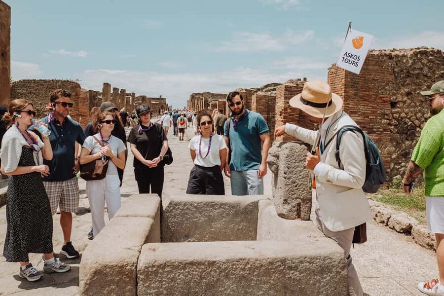 Pompeii and Mount Vesuvius excursion from Naples - Is the tour good value?