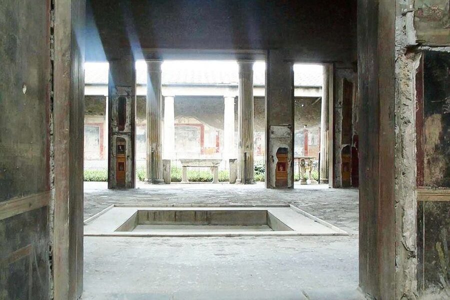 Pompeii and Vesuvius Full-Day Tour from Amalfi Coast - The drive from Amalfi and Praiano