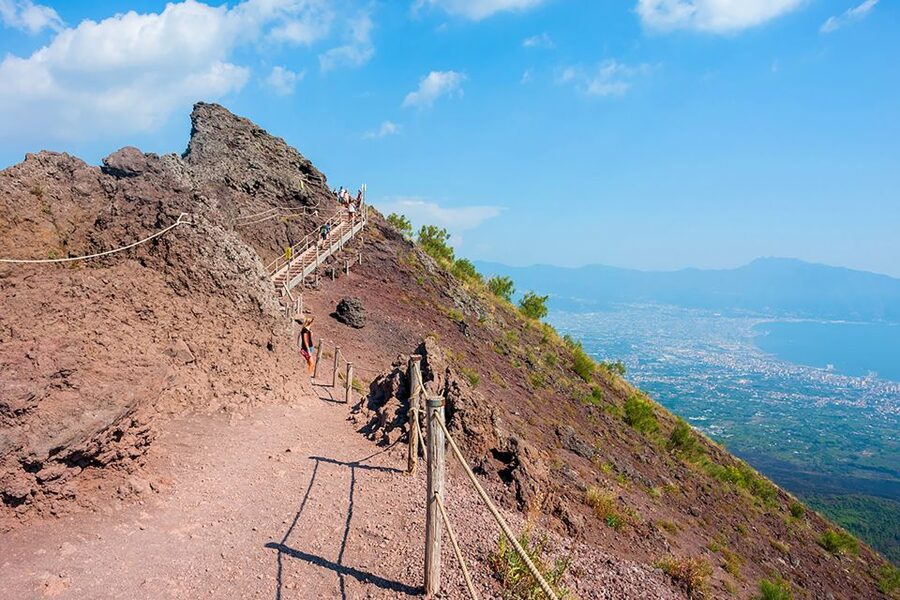 Pompeii: Mount Vesuvius Crater Transfer with Ticket - This is best for independent hikers