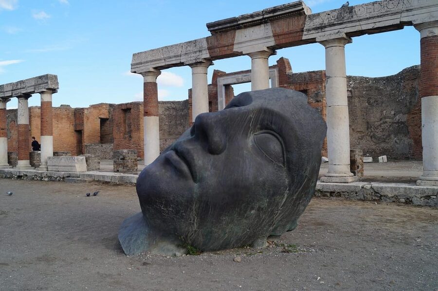 Pompeii: Ruins Tour and Mount Vesuvius Horseback Ride - How the small group changes the experience