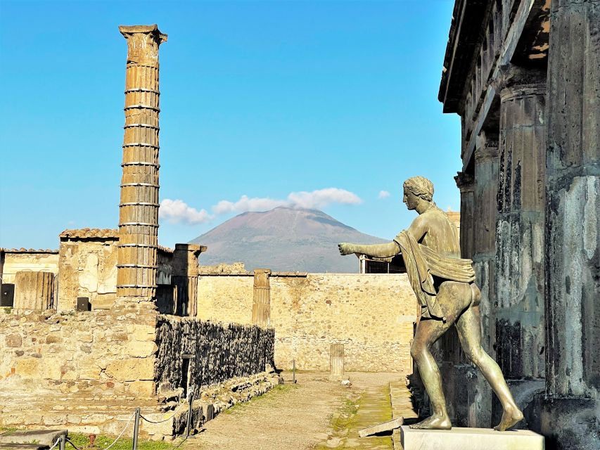 Pompeii - Vesuvius & Wine from Amalfi Coast all inclusive - Mount Vesuvius and the Gran Cone path