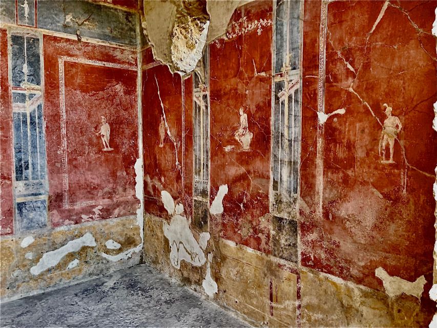 Pompeii - Vesuvius & Wine from Amalfi Coast all inclusive - Pompeii with a focused two-hour route