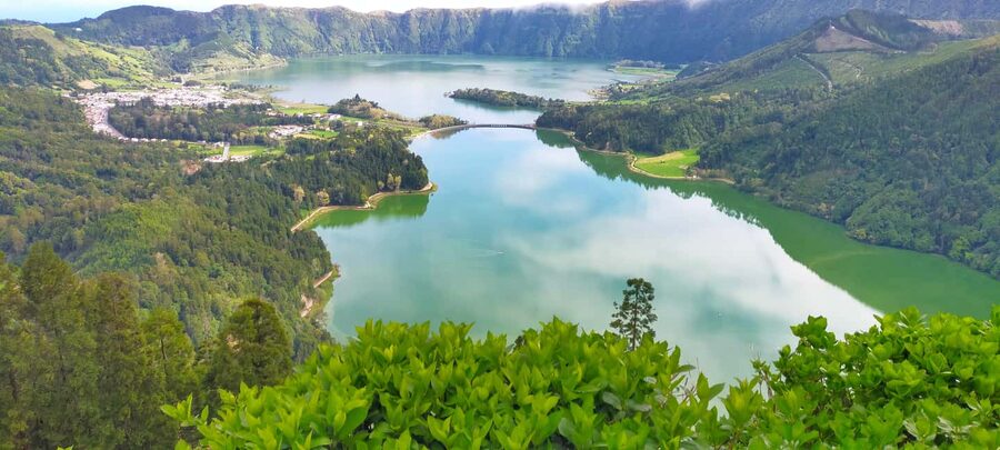 Ponta Delgada: Sete Cidades Volcano Lakes Shore Excursion - Why Sete Cidades makes a good port-day choice