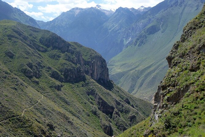 Private 3 Day Colca Canyon Trekking tour (superior Service) - The guides and the human side of the walk