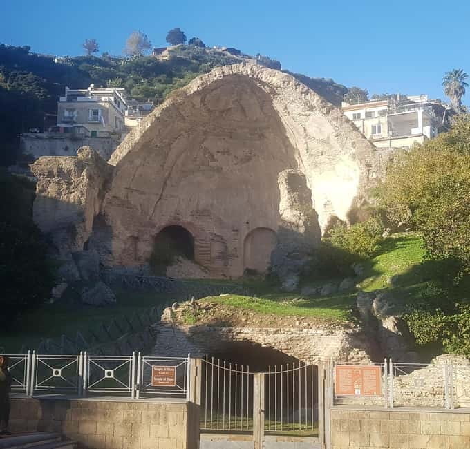 Private car tour among the treasures of the Campi Flegrei in Naples - Who should choose this Campi Flegrei tour?