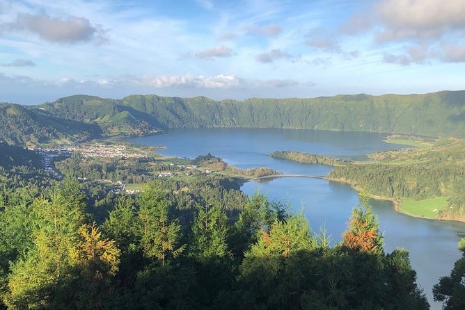 Private Full-Day 4x4 Tour to Lagoa do Fogo & Lagoa das Sete Cidades - Why this private 4x4 day works so well