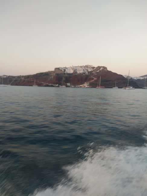 Private, fully customizable cruise in Santorini's caldera - A Private Route With Hector at the Helm
