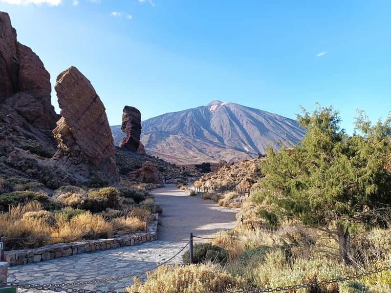 Puerto Cruz: VIP Teide Sunset & Stars, Guachiche Lunch+Cava - A Canarian meal before the mountain road