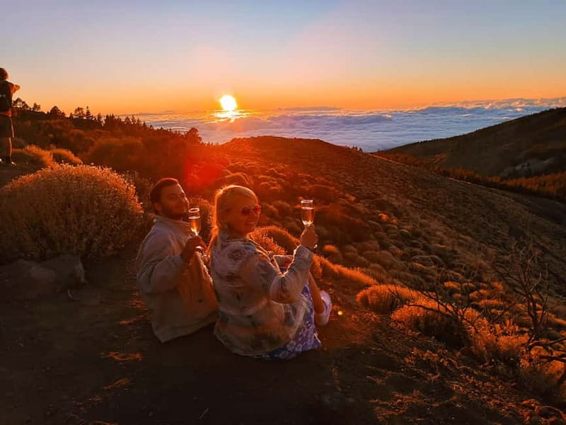 Puerto Cruz: VIP Teide Sunset & Stars, Guachiche Lunch+Cava - Four viewpoints, four versions of Tenerife
