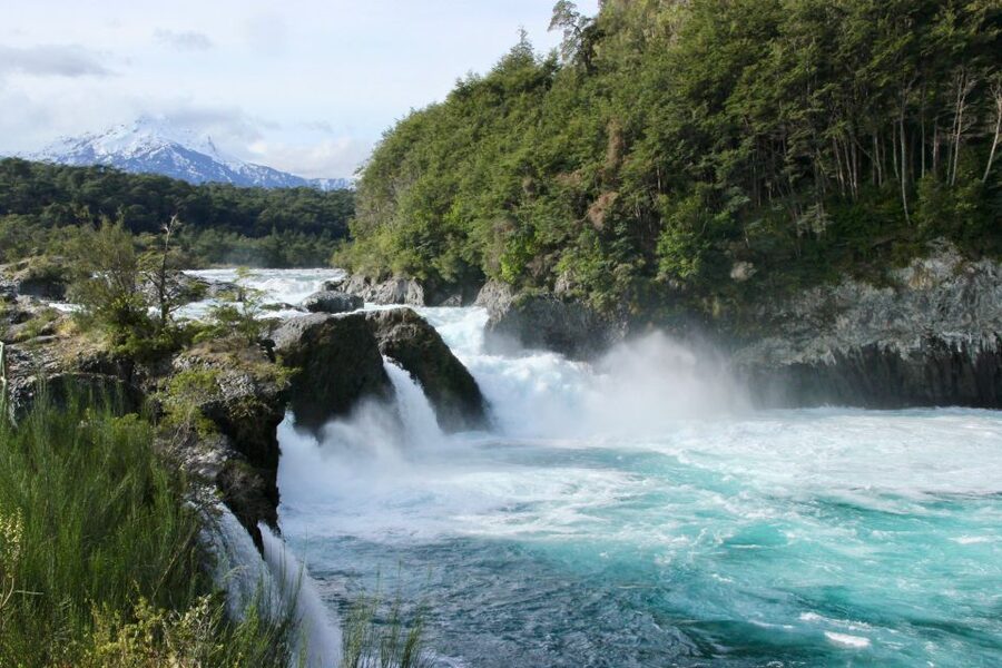 Puerto Varas: Osorno Volcano, Petrohue Falls Full-day Trip - Pickup details you should settle before departure