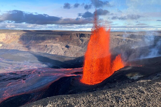 Punalu’u Black Sand Beach Tour - Volcanoes National Park & Hilo - What guides Amanda and Steven add