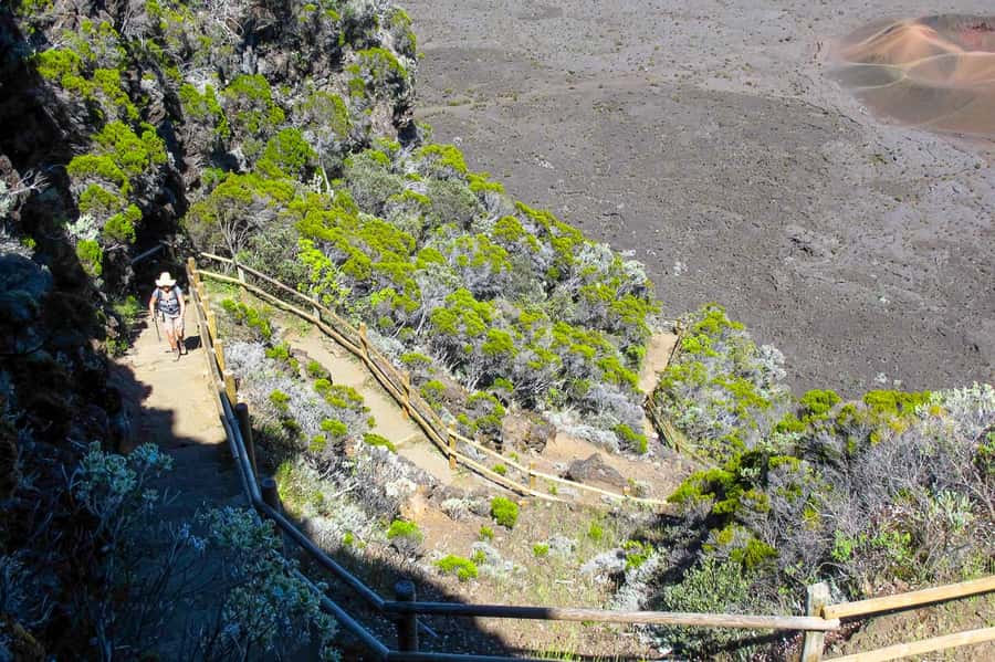Réunion: Piton de la Fournaise Guided Volcano Hike - Recent lava flows from 2018 and 2019