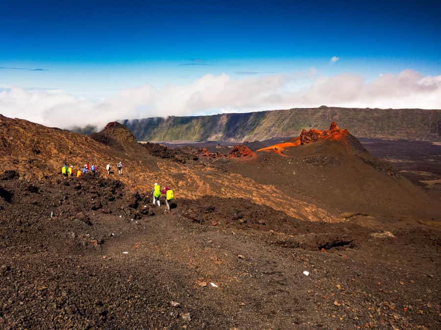 Réunion: Piton de la Fournaise Volcano off trail Hike - Fitness, equipment, and altitude